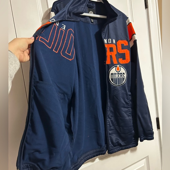 NHL Edmonton Oilers Full Zip Bomber Jacket Sweater - Picture 4 of 7
